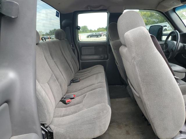 Photo 10 from auction – 2003 CHEVROLET SILVERADO with VIN 2GCEK19TX31327758