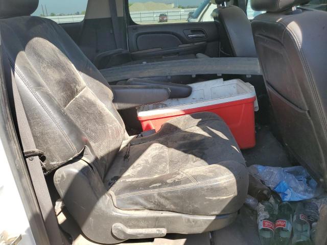 Photo 11 from auction – 2011 CHEVROLET SUBURBAN C with VIN 1GNSCKE01BR121999