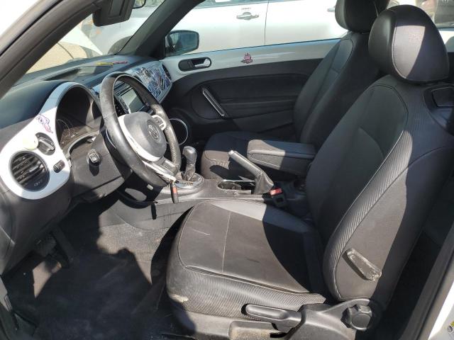 Photo 7 from auction – 2014 VOLKSWAGEN BEETLE with VIN 3VWJ17AT4EM667030