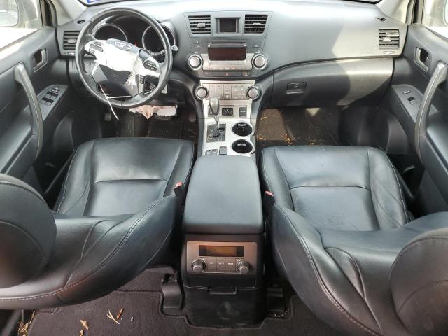 Photo 8 from auction – 2011 TOYOTA HIGHLANDER with VIN 5TDBK3EH7BS092193