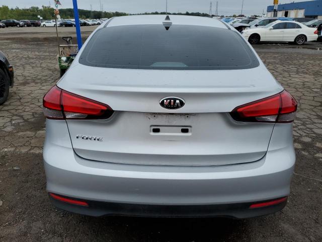 Photo 6 from auction – 2018 KIA FORTE LX with VIN 3KPFL4A7XJE199393