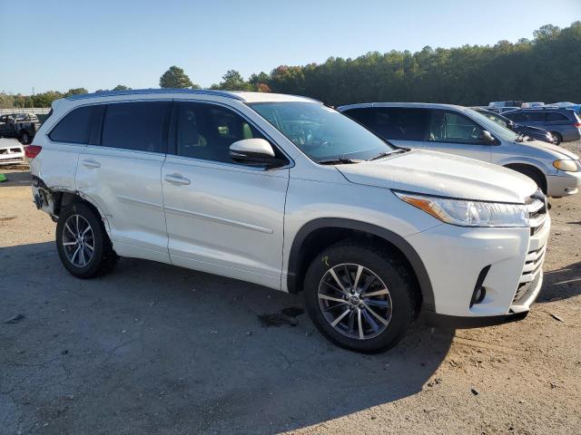صورة رقم 4 من المزاد - 2017 TOYOTA HIGHLANDER مع VIN 5TDKZRFH6HS515674