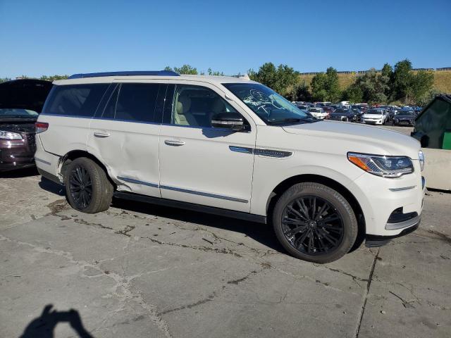 Photo 4 from auction – 2022 LINCOLN NAVIGATOR with VIN 5LMJJ2NT3NEL07505