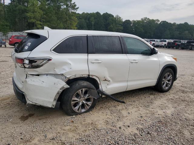Photo 3 from auction – 2015 TOYOTA HIGHLANDER with VIN 5TDZKRFH8FS108682