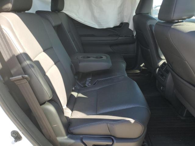 Photo 11 from auction – 2023 HONDA PASSPORT E with VIN 5FNYF8H01PB000346