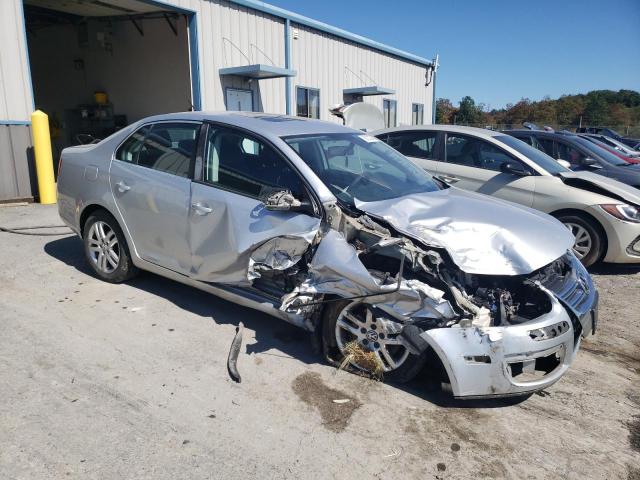 Photo 4 from auction – 2007 VOLKSWAGEN JETTA WOLF with VIN 3VWEG71K17M132148