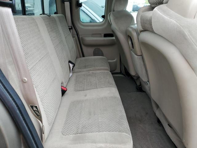Photo 10 from auction – 2001 FORD F150 with VIN 1FTRX17W01NB29587
