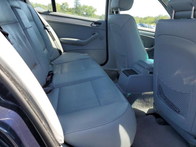 Photo 10 from auction – 2003 BMW 325 XI with VIN WBAEU334X3PM56557