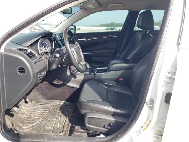 Photo 7 from auction – 2018 CHRYSLER 300 LIMITE with VIN 2C3CCAEG7JH193961