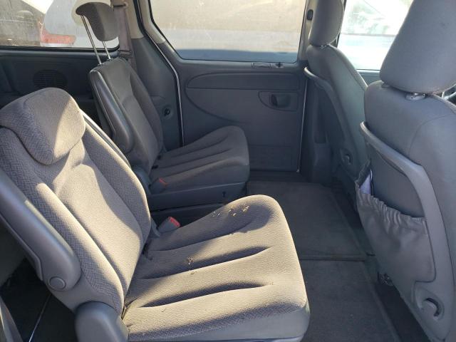 Photo 11 from auction – 2006 CHRYSLER TOWN & COU with VIN 1A4GP44R46B753273