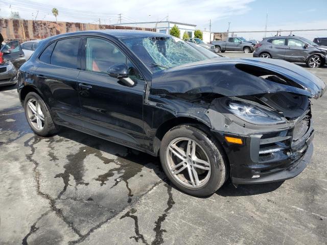Photo 4 from auction – 2019 PORSCHE MACAN with VIN WP1AA2A50KLB09064