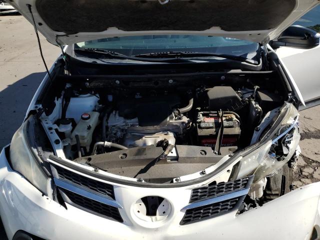 Photo 12 from auction – 2015 TOYOTA RAV4 LE with VIN JTMBFREV2FJ025260