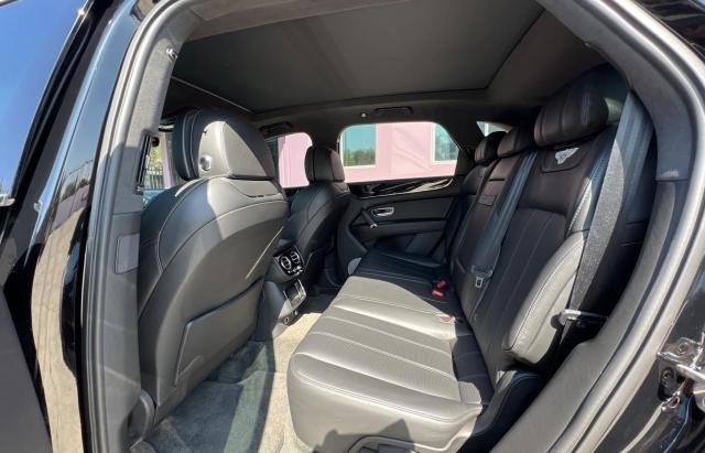 Photo 6 from auction – 2020 BENTLEY BENTAYGA with VIN SJAAM2ZV2LC080408
