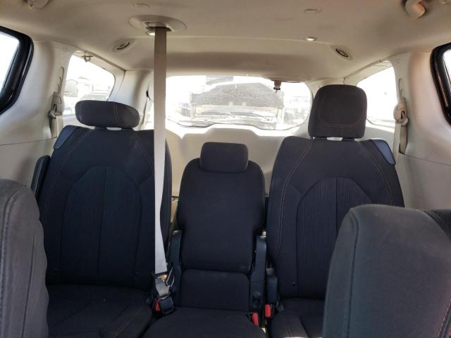 Photo 10 from auction – 2017 CHRYSLER PACIFICA T with VIN 2C4RC1DG7HR837213