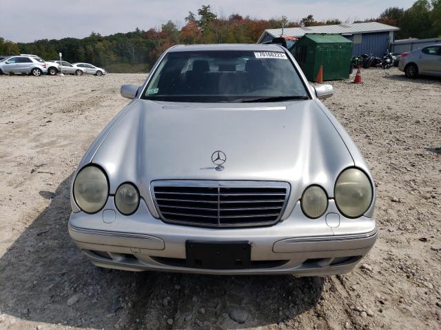 Photo 5 from auction – 2002 MERCEDES-BENZ E 320 4MAT with VIN WDBJF82J12X071014