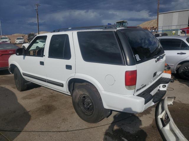 Photo 2 from auction – 2001 CHEVROLET BLAZER with VIN 1GNCS13W412226052