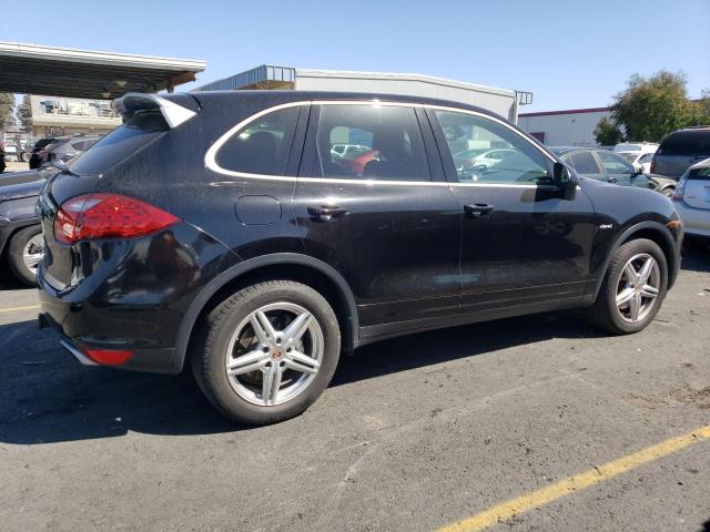 Photo 3 from auction – 2014 PORSCHE CAYENNE with VIN WP1AF2A29ELA40581