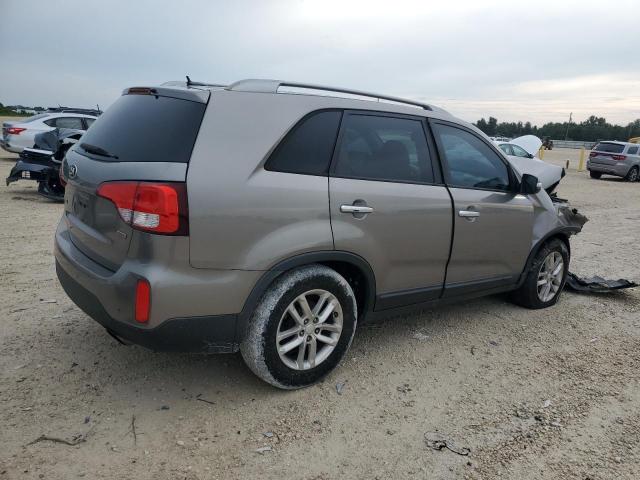 Photo 3 from auction – 2015 KIA SORENTO with VIN 5XYKT4A67FG643510
