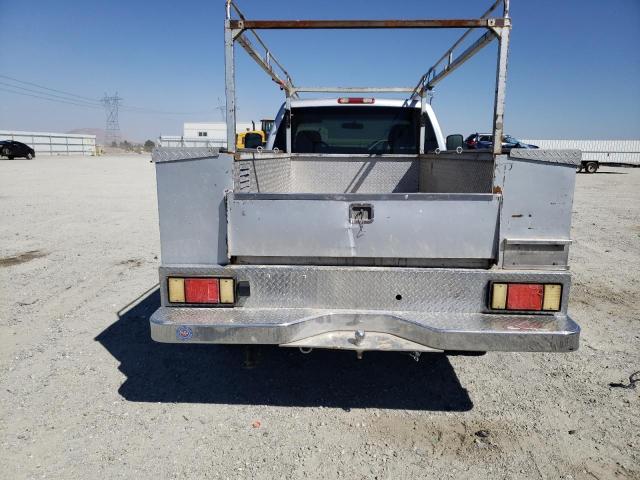 Photo 6 from auction – 2004 CHEVROLET SILVERADO with VIN 1GBHC24U94E175301