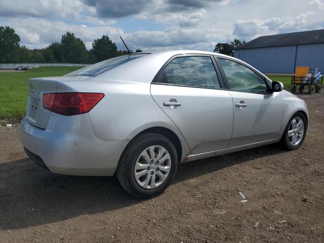 Photo 3 from auction – 2011 KIA FORTE LX with VIN KNAFT4A24B5379306