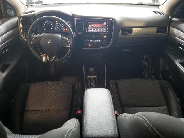 Photo 8 from auction – 2018 MITSUBISHI OUTLANDER with VIN JA4AZ3A33JZ008797