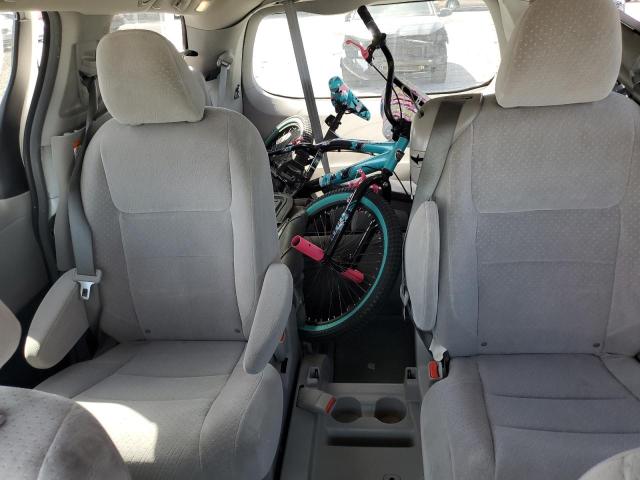 Photo 10 from auction – 2015 TOYOTA SIENNA LE with VIN 5TDKK3DC1FS579739