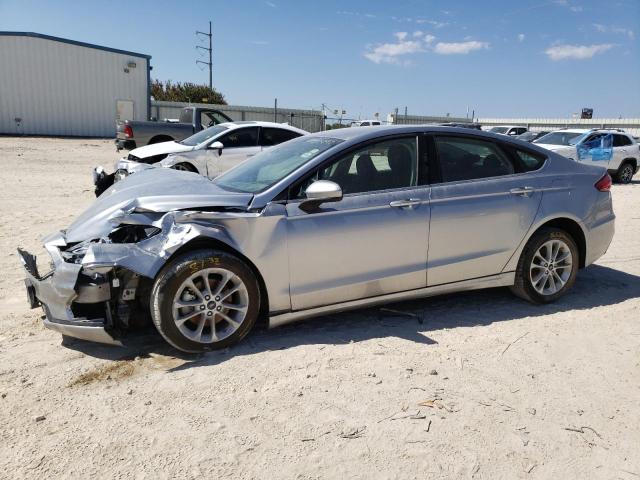 FORD FUSION SE 2020 with VIN 3FA6P0LU2LR234512 - Photo from auction
