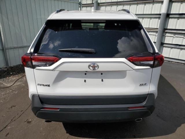 Photo 6 from auction – 2022 TOYOTA RAV4 XLE with VIN 2T3W1RFV4NW202096