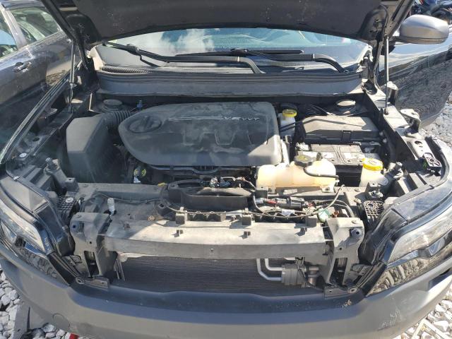 Photo 11 from auction – 2019 JEEP CHEROKEE T with VIN 1C4PJMBXXKD281152