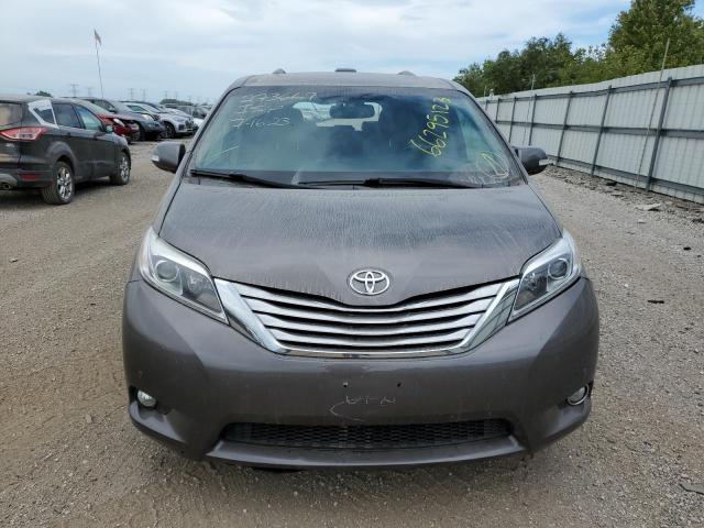 Photo 5 from auction – 2017 TOYOTA SIENNA XLE with VIN 5TDDZ3DC6HS153892