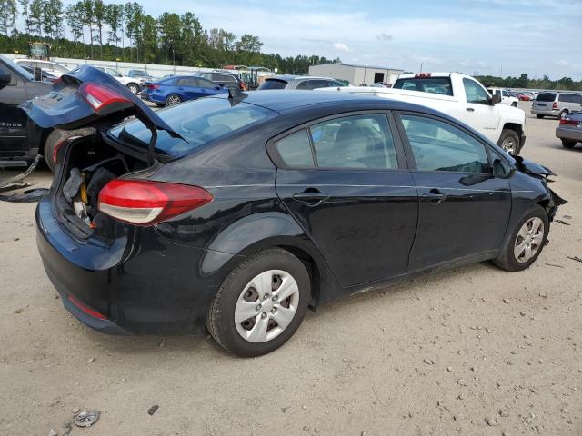 Photo 3 from auction – 2017 KIA FORTE LX with VIN 3KPFK4A72HE111739