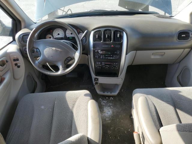 Photo 8 from auction – 2005 CHRYSLER TOWN & COU with VIN 2C4GP54LX5R409650