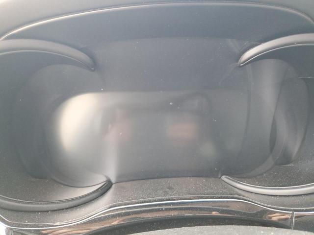 Photo 9 from auction – 2015 KIA K900 with VIN KNALW4D43F6017197