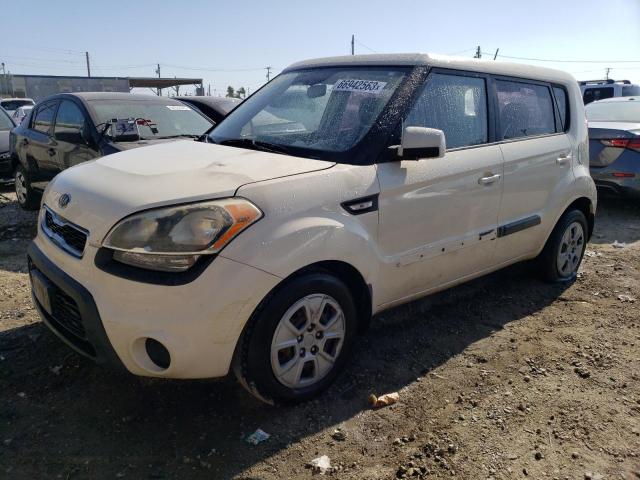 KIA SOUL 2012 with VIN KNDJT2A52C7435941 - Photo from auction