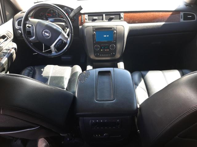 Photo 8 from auction – 2008 GMC YUKON with VIN 1GKFC13008R262017