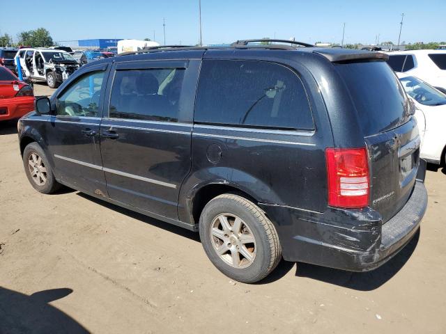 Photo 2 from auction – 2010 CHRYSLER TOWN & COU with VIN 2A4RR5D12AR463904