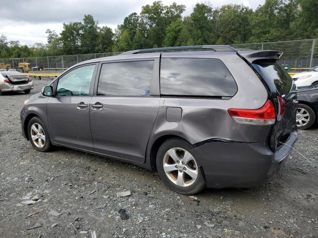 Photo 2 from auction – 2013 TOYOTA SIENNA LE with VIN 5TDKK3DC6DS324064