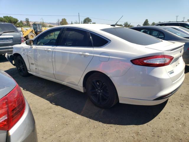 Photo 2 from auction – 2016 FORD FUSION TIT with VIN 3FA6P0SU3GR229469