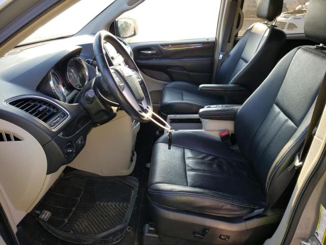 Photo 7 from auction – 2016 CHRYSLER TOWN & COU with VIN 2C4RC1BGXGR252949
