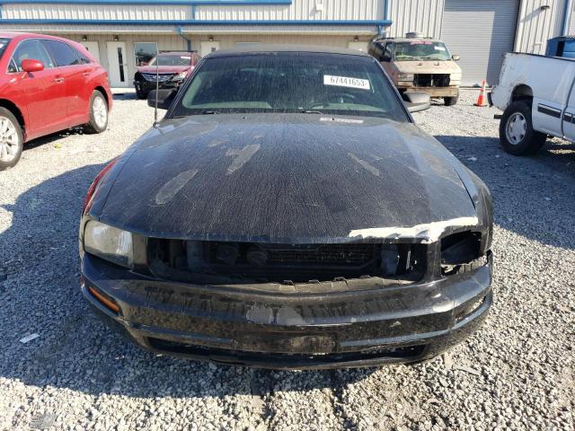 Photo 5 from auction – 2005 FORD MUSTANG with VIN 1ZVFT84N055227704