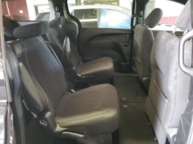 Photo 11 from auction – 2018 CHRYSLER PACIFICA T with VIN 2C4RC1FG9JR260395