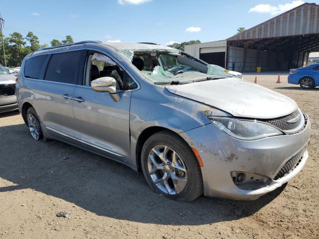 Photo 4 from auction – 2019 CHRYSLER PACIFICA L with VIN 2C4RC1GG2KR554351