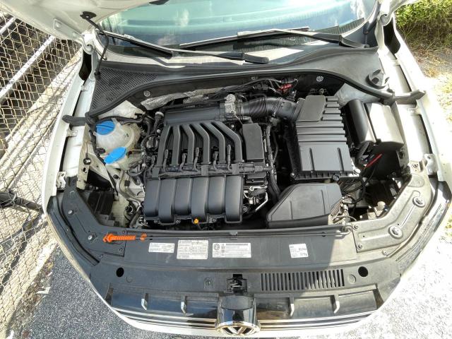 Photo 7 from auction – 2012 VOLKSWAGEN PASSAT SE with VIN 1VWBM7A38CC087659
