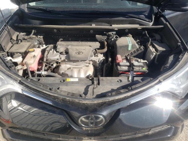 Photo 12 from auction – 2017 TOYOTA RAV4 LE with VIN 2T3BFREV2HW659155