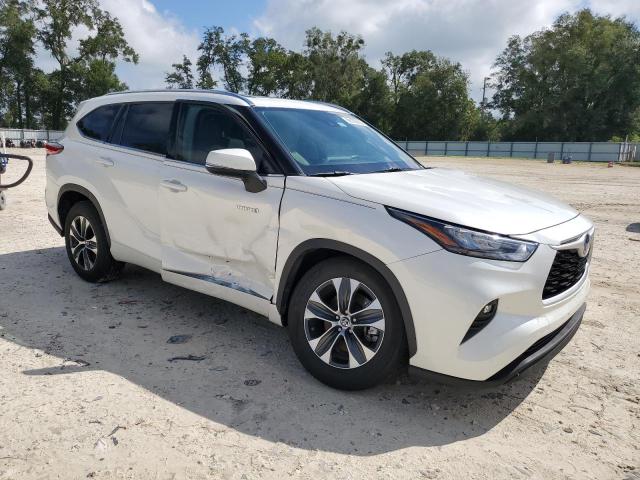Photo 4 from auction – 2020 TOYOTA HIGHLANDER with VIN 5TDGARAH7LS502560