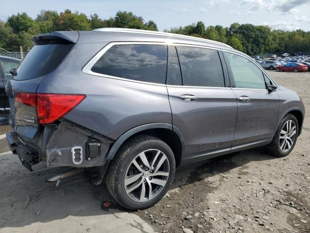 Photo 3 from auction – 2018 HONDA PILOT TOUR with VIN 5FNYF6H95JB009500