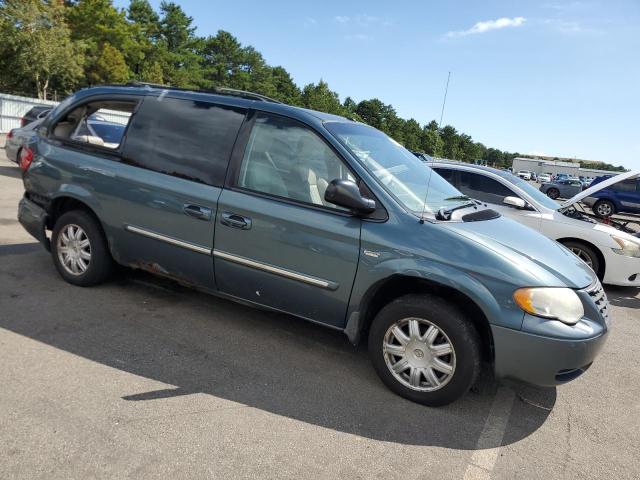 Photo 4 from auction – 2006 CHRYSLER TOWN & COU with VIN 2A4GP54L66R720049