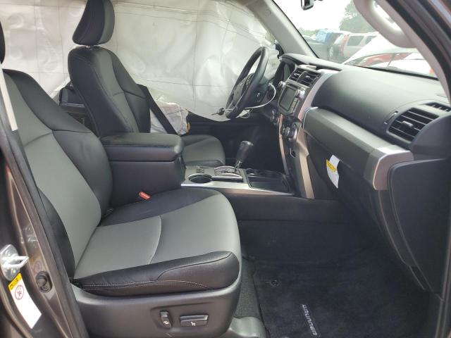 Photo 7 from auction – 2018 TOYOTA 4RUNNER SR with VIN JTEZU5JR4J5184333
