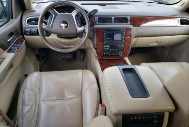 Photo 8 from auction – 2010 CHEVROLET SUBURBAN C with VIN 1GNUCKE06AR225928