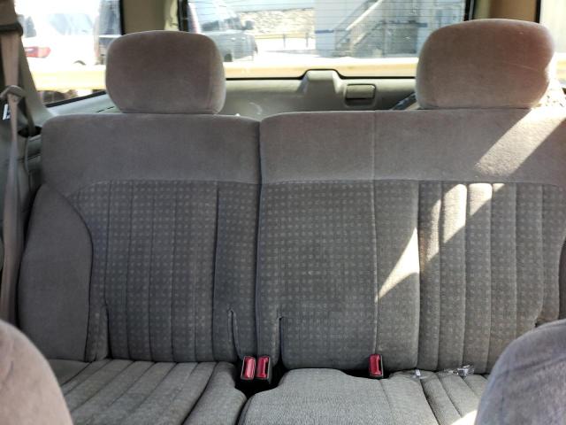 Photo 10 from auction – 2002 CHEVROLET BLAZER with VIN 1GNCS13WX2K201402